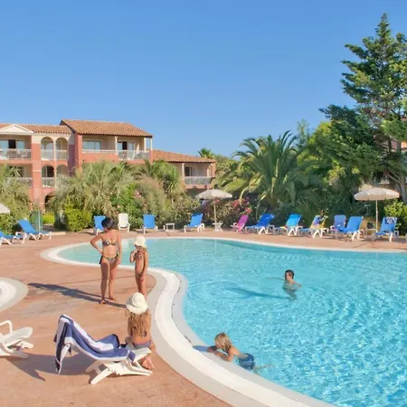 Le Hameau De La Pinede S 4/5 Hyères